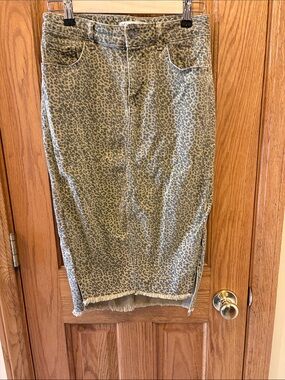 Zara Tan and Black Leopard-Print Midi Skirt with Frayed Hem